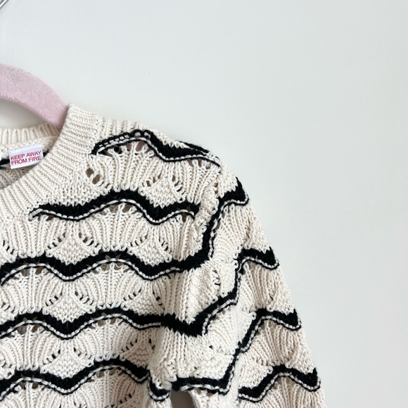 ZARA Girl Open Knit Cardigan with Scalloped Detail Size 4-5 - Picture 2 of 9